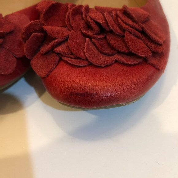 Kenneth Cole Reaction Womens Size 8.5 M Red Leather Slip On Ballet Flats Shoes - Picture 6 of 11